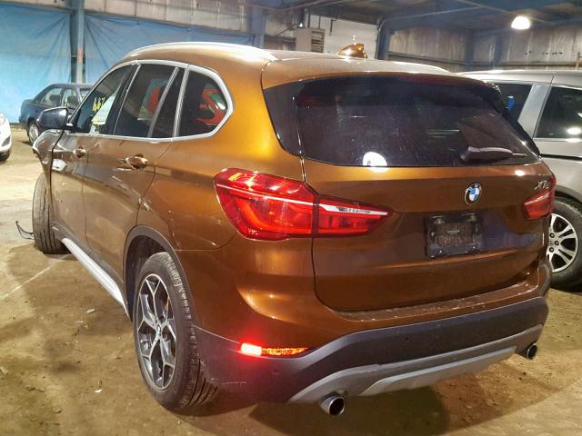 WBXHT3C38H5F84234 - 2017 BMW X1 XDRIVE2 ORANGE photo 3