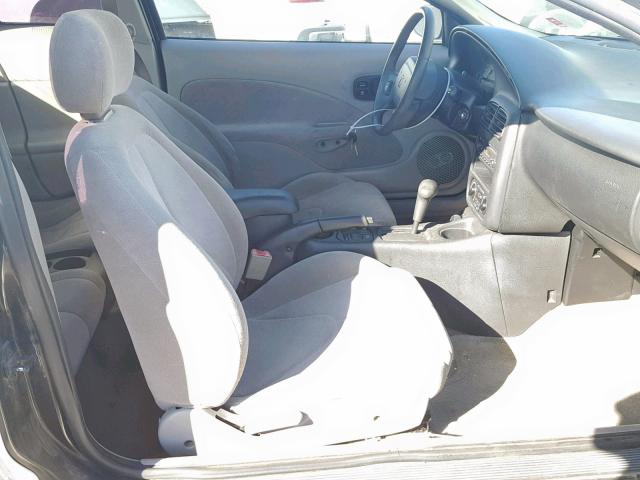 1G8ZY14712Z225341 - 2002 SATURN SC2 WHITE photo 5