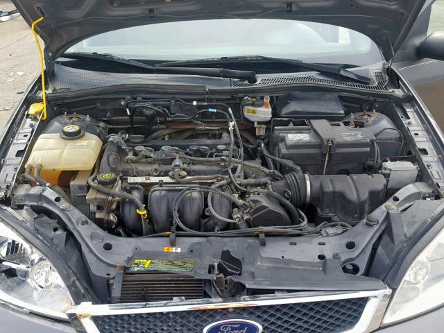 1FAHP34N97W231496 - 2007 FORD FOCUS ZX4 GRAY photo 7