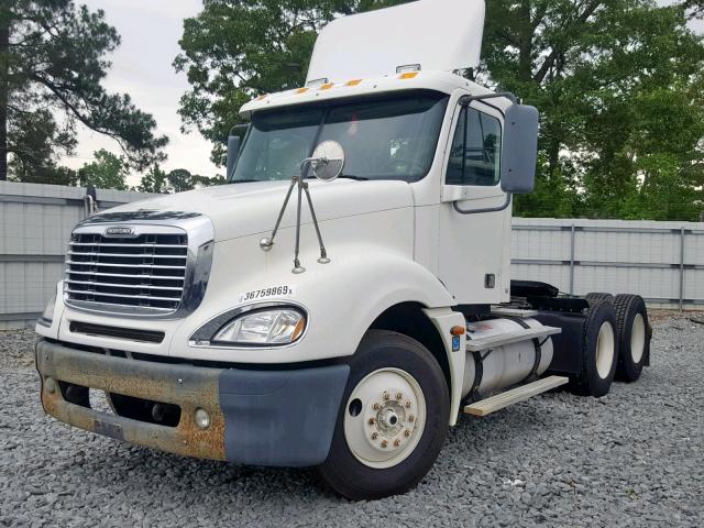 1FUJA6DE25LU49270 - 2005 FREIGHTLINER CONVENTION WHITE photo 2