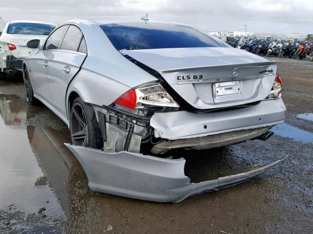 WDDDJ77X48A122852 - 2008 MERCEDES-BENZ CLS 63 AMG SILVER photo 3