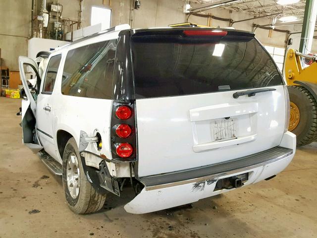 1GKFK06239R232070 - 2009 GMC YUKON XL D WHITE photo 3