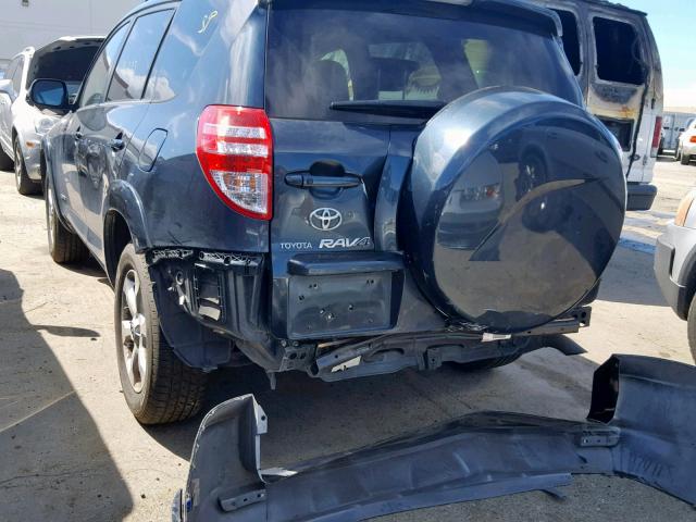 JTMZK31VX9D000347 - 2009 TOYOTA RAV4 LIMIT GRAY photo 3