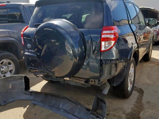 JTMZK31VX9D000347 - 2009 TOYOTA RAV4 LIMIT GRAY photo 4