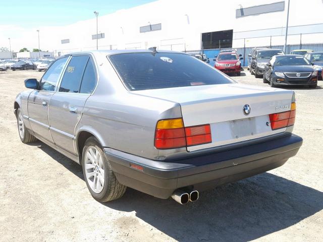 WBAHD2312MBF72141 - 1991 BMW 535 I AUTO GRAY photo 3