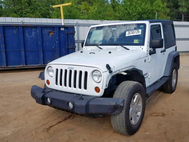 1J4AA2D11BL599339 - 2011 JEEP WRANGLER S WHITE photo 2