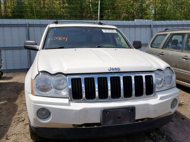 1J8HR58235C649088 - 2005 JEEP GRAND CHER WHITE photo 9