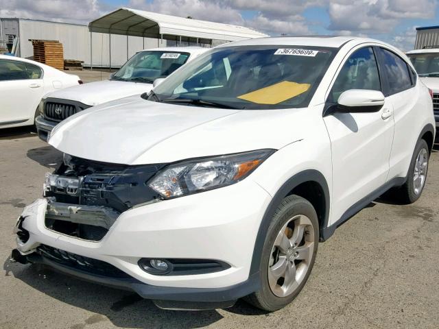 3CZRU6H5XHM722996 - 2017 HONDA HR-V EX WHITE photo 2