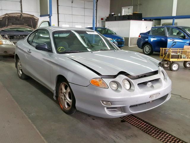 KMHJG25F2YU156503 - 2000 HYUNDAI TIBURON SILVER photo 1