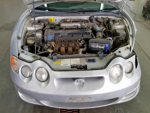 KMHJG25F2YU156503 - 2000 HYUNDAI TIBURON SILVER photo 7