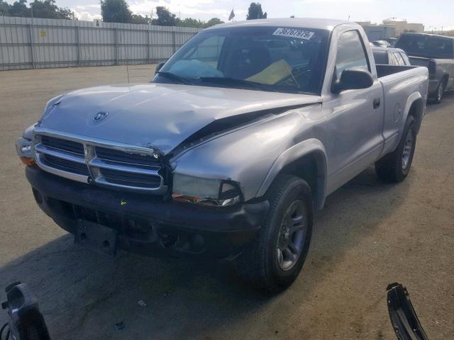 1D7FL16KX4S591647 - 2004 DODGE DAKOTA SXT SILVER photo 2