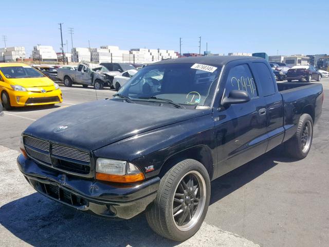 1B7GL22N8YS633453 - 2000 DODGE DAKOTA BLACK photo 2