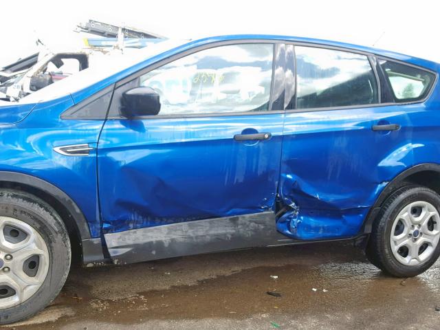 1FMCU0F74HUE75169 - 2017 FORD ESCAPE S BLUE photo 9