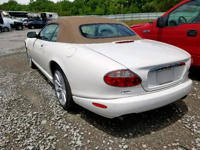 SAJDA42C362A46274 - 2006 JAGUAR XK8 WHITE photo 3