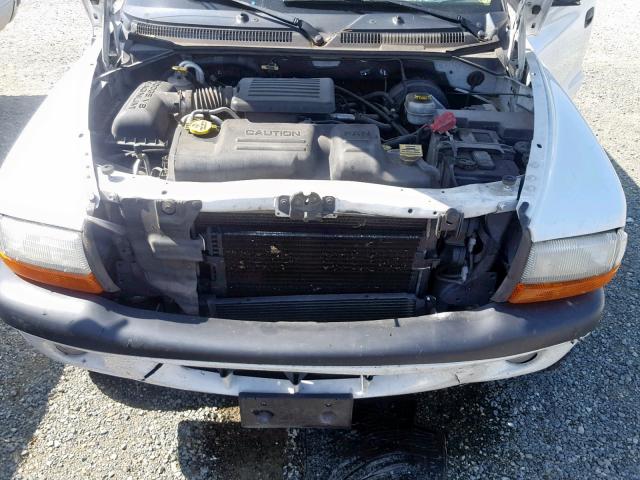 1D7HG38N73S226566 - 2003 DODGE DAKOTA QUA WHITE photo 7