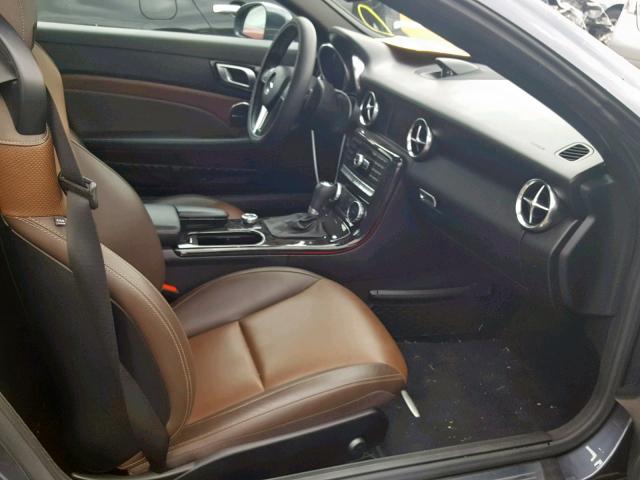 WDDPK4HA3FF108718 - 2015 MERCEDES-BENZ SLK 250 GRAY photo 5