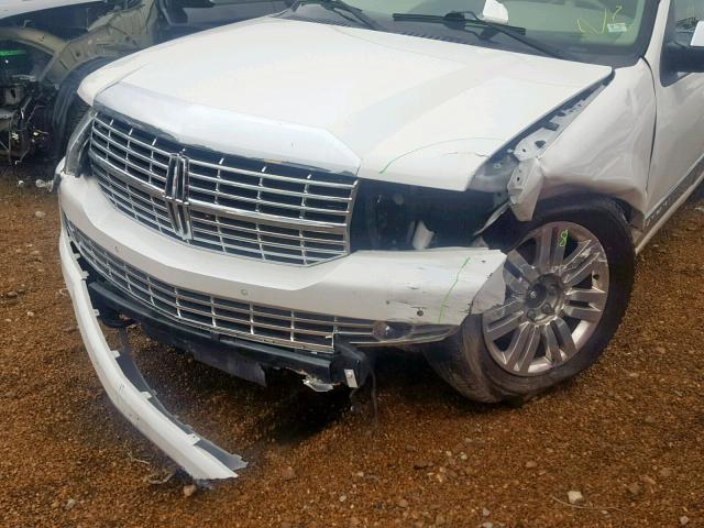 5LMJJ3J59DEL07178 - 2013 LINCOLN NAVIGATOR 白色 照片 9