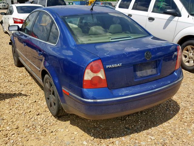 WVWRH63B02P362338 - 2002 VOLKSWAGEN PASSAT GLX BLUE photo 3