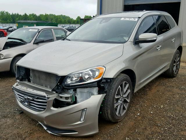 YV440MDK7G2903293 - 2016 VOLVO XC60 T5 GOLD photo 2