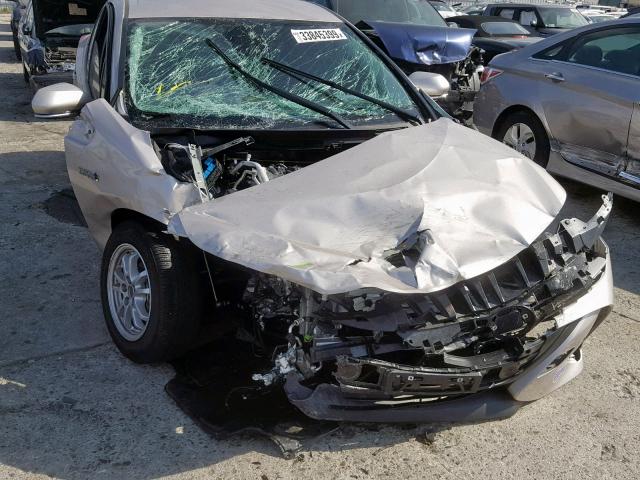 JTDKARFPXK3105029 - 2019 TOYOTA PRIUS PRIM 银色 照片 9