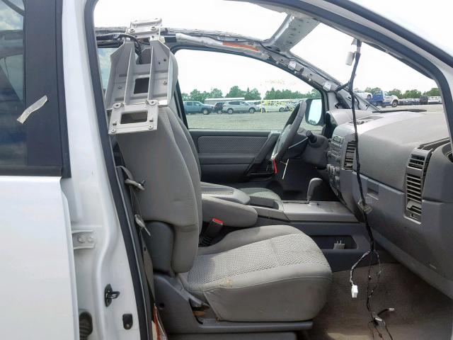 5N1AA08B65N716494 - 2005 NISSAN ARMADA SE WHITE photo 5