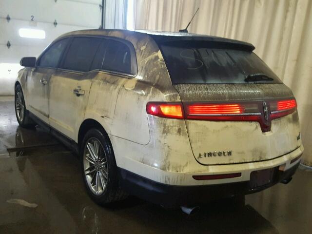 2LMHJ5AT0DBL56779 - 2013 LINCOLN MKT WHITE photo 3