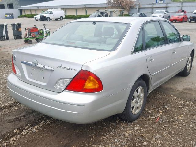 4T1BF28B62U219609 - 2002 TOYOTA AVALON XL SILVER photo 4