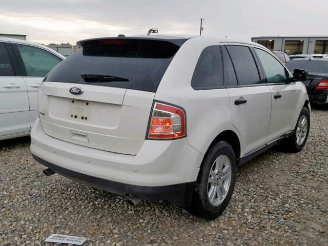 2FMDK3GC2ABB27518 - 2010 FORD EDGE SE WHITE photo 4