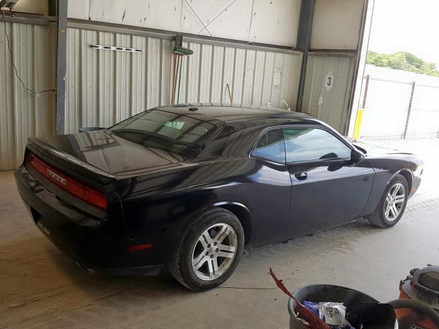 2C3CDYAG3EH277289 - 2014 DODGE CHALLENGER SXT  photo 4