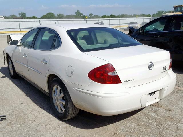 2G4WC532951257273 - 2005 BUICK LACROSSE C WHITE photo 3