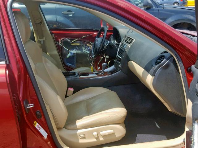 JTHBK262185073043 - 2008 LEXUS IS 250 RED photo 5