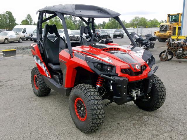 3JBKGHN14EJ000581 - 2014 CAN-AM COMMANDER RED photo 1