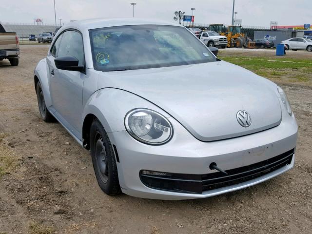 3VWFP7AT6CM623919 - 2012 VOLKSWAGEN BEETLE SILVER photo 1