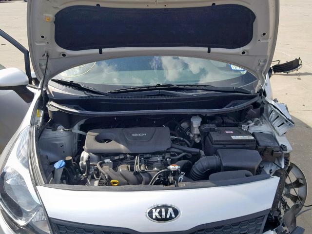 KNADM4A38H6057266 - 2017 KIA RIO LX SILVER photo 7