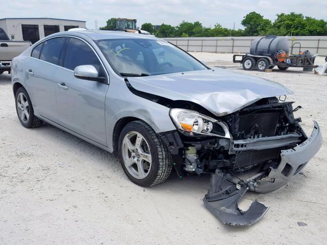 YV1612FS3D2210124 - 2013 VOLVO S60 T5 SILVER photo 1