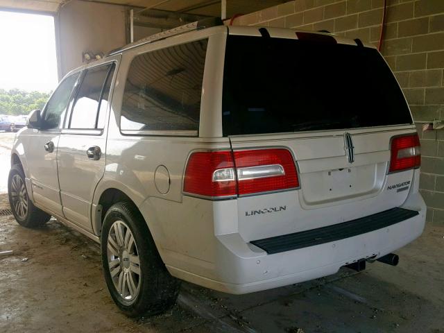 5LMJJ2J56BEJ03655 - 2011 LINCOLN NAVIGATOR 白色 照片 3