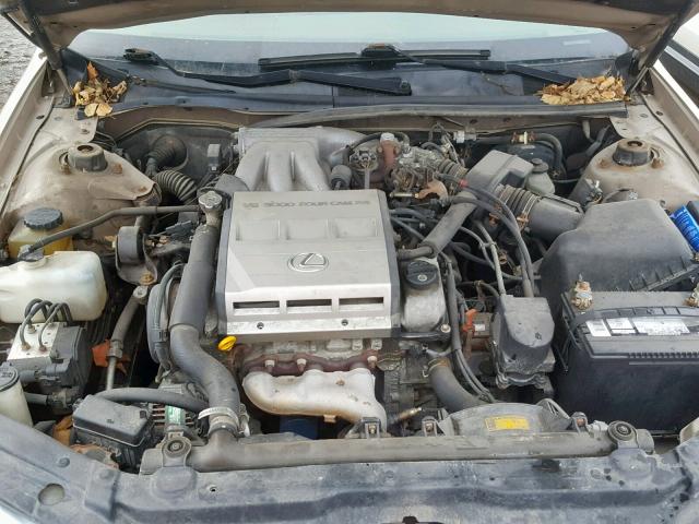 JT8BF28G4W0127684 - 1998 LEXUS ES 300 TAN photo 7