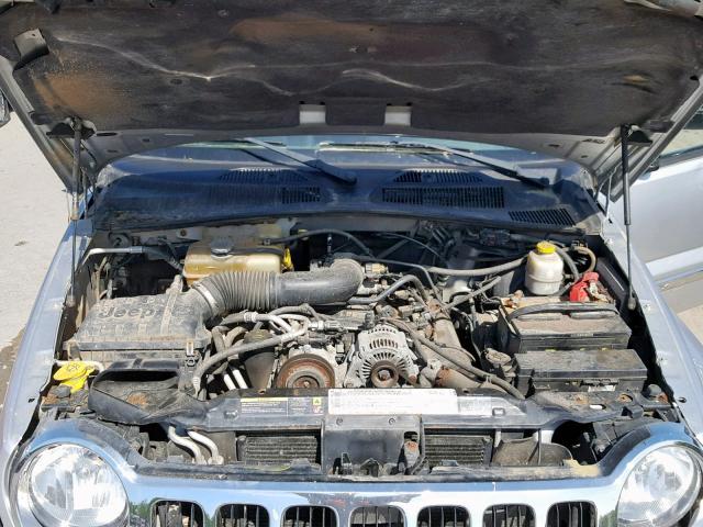 1J4GK58K86W140387 - 2006 JEEP LIBERTY LI SILVER photo 7