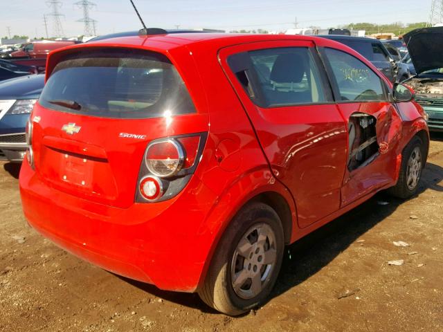1G1JA6SH8G4144785 - 2016 CHEVROLET SONIC LS RED photo 4