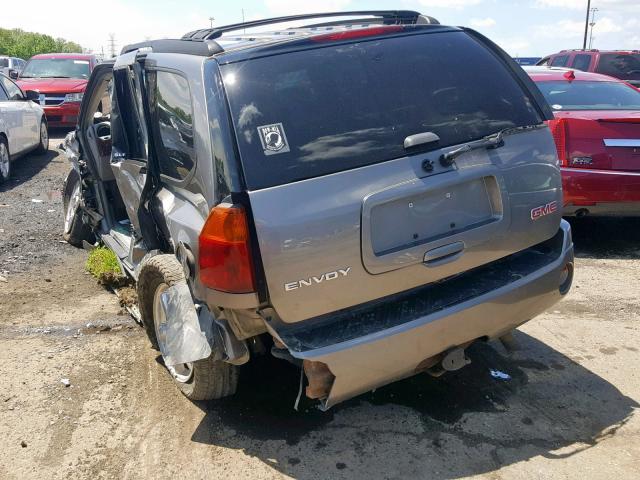 1GKDT13S462197946 - 2006 GMC ENVOY SILVER photo 3