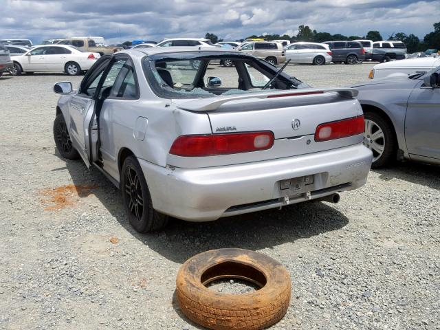 JH4DC4360WS005761 - 1998 ACURA INTEGRA GS SILVER photo 3