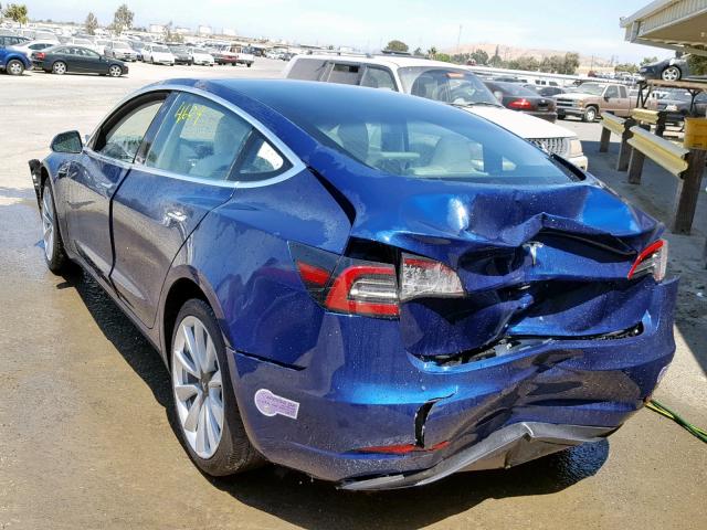 5YJ3E1EAXJF169371 - 2018 TESLA MODEL 3 BLUE photo 3