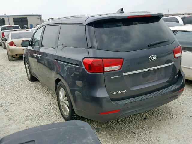 KNDMB5C12F6069467 - 2015 KIA SEDONA LX GRAY photo 3