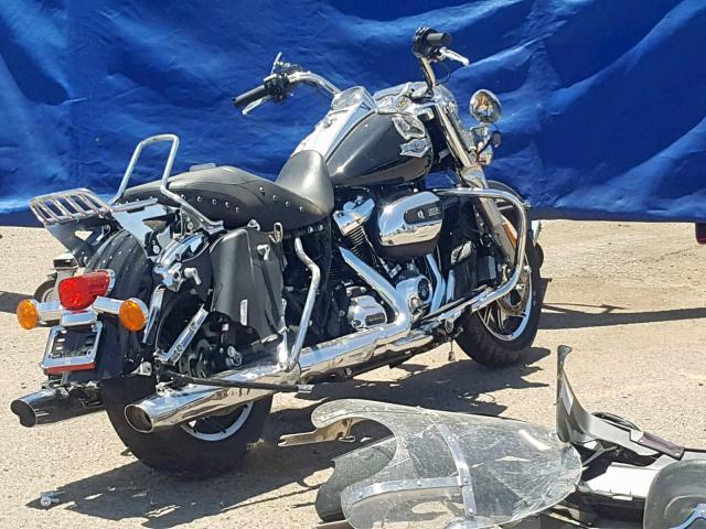 1HD1FBC3XKB624365 - 2019 HARLEY-DAVIDSON FLHR BLACK photo 4