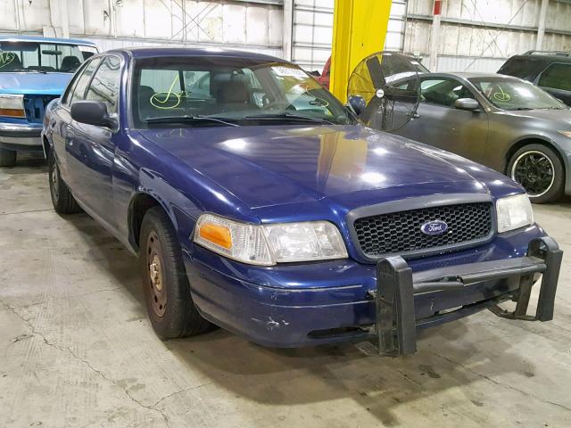 2FAHP71W54X140942 - 2004 FORD CROWN VICT BLUE photo 1