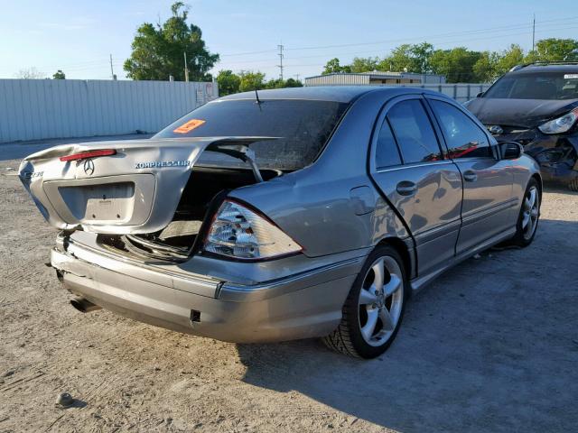 WDBRF40J35F566193 - 2005 MERCEDES-BENZ C 230K SPO SILVER photo 4