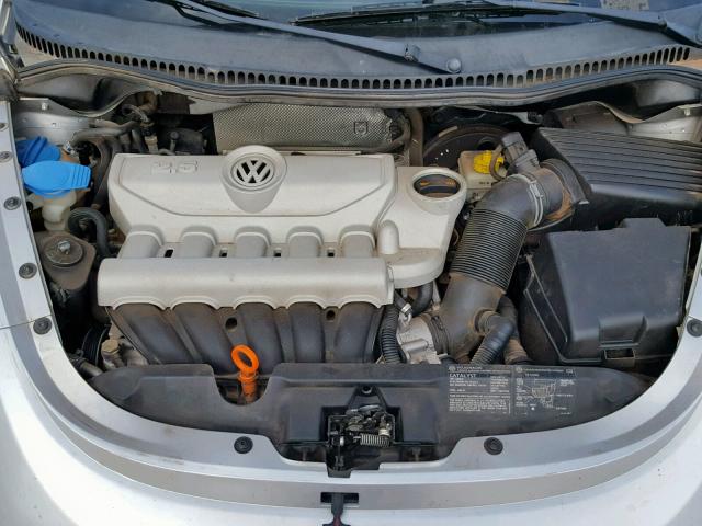 3VWPW31C77M504461 - 2007 VOLKSWAGEN NEW BEETLE Gümüş foto 7