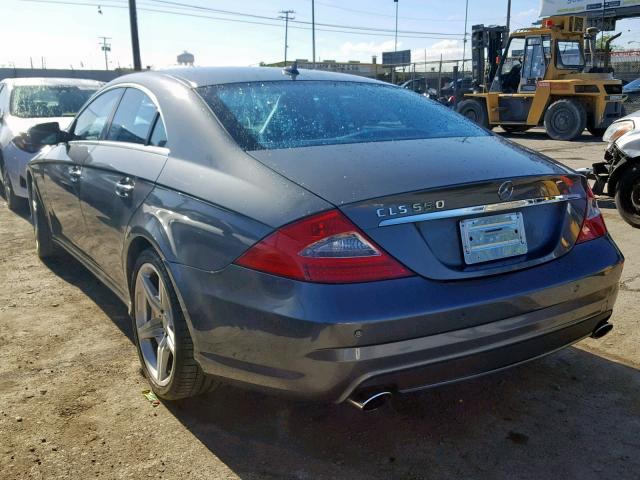 WDDDJ7CB7AA161922 - 2010 MERCEDES-BENZ CLS 550 GRAY photo 3