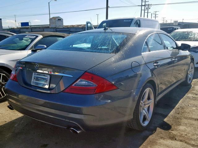 WDDDJ7CB7AA161922 - 2010 MERCEDES-BENZ CLS 550 GRAY photo 4