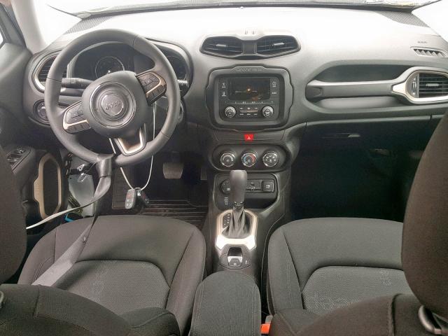 ZACCJBAT9GPE03381 - 2016 JEEP RENEGADE S 银色 照片 9